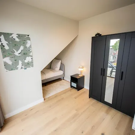 アパート Beloved 3 Bedroom